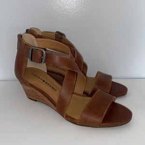 Lucky Brand “Jenley” Tan Leather Criss Cross Strap Wedge Sandal Size 6.5